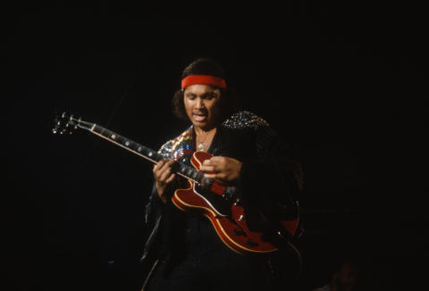 Earth, Wind & Fire Fine Art Print