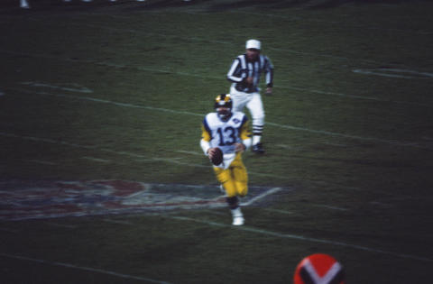 Football - 49ers V. Rams Fine Art Print