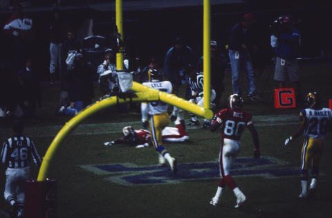 Football - 49ers V. Rams Fine Art Print