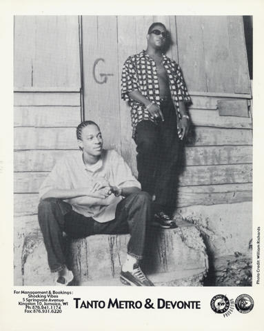 Tanto Metro Promo Print