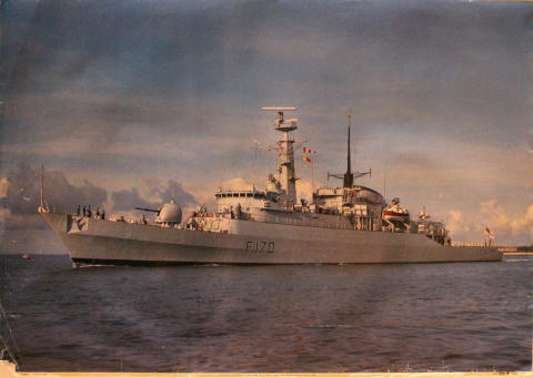 F170 HMS Antelope Poster
